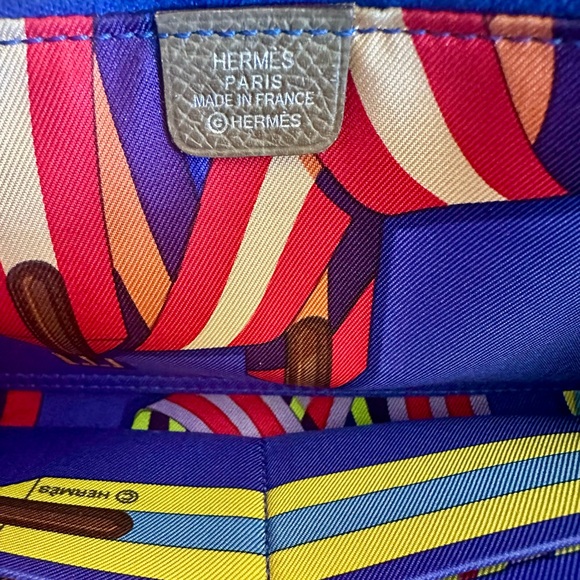 Hermes Silk In Zip Around Classic Long Wallet - Picture 6 of 11